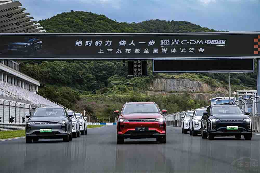 ��;����C-DM�������У����(q��)����15.99�f