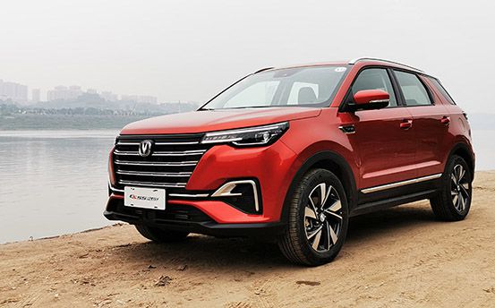 �L(zh��ng)��CS55PLUSý�wԇ�{��(hu��)��ɽ���ؑc�_(k��i)��