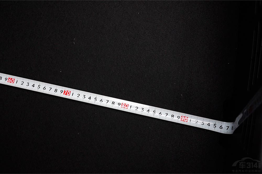 ԇ�{�L(zh��ng)��UNI-V һ����ӵ������\(y��n)��(d��ng)�I܇��