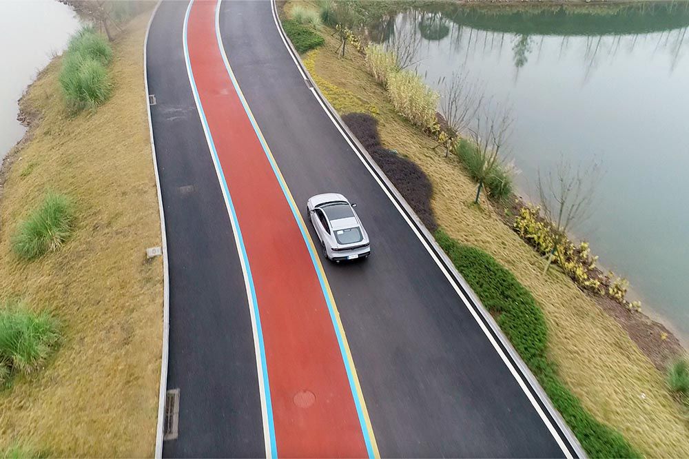 ԇ�{�L(zh��ng)��UNI-V һ����ӵ������\(y��n)��(d��ng)�I܇��