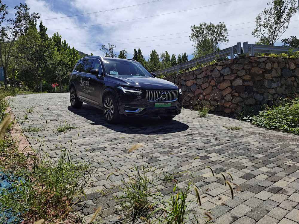 ԇ�{�֠���XC90 T8���e��һ����{���w�