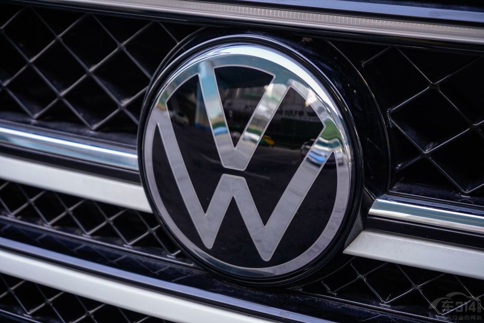 ԇ�{�󱊔�Ѳ��������SUV���Ǽ������B��