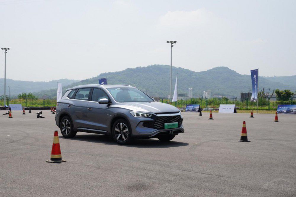 ��Pro DM-i��܊�����ؚv�� չʾӲ�ˌ�(sh��)��