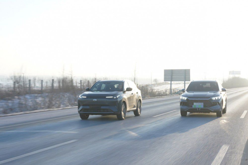 �L(zh��ng)����ԴQ05��(du��)�ȱȁ�����Pro���l������