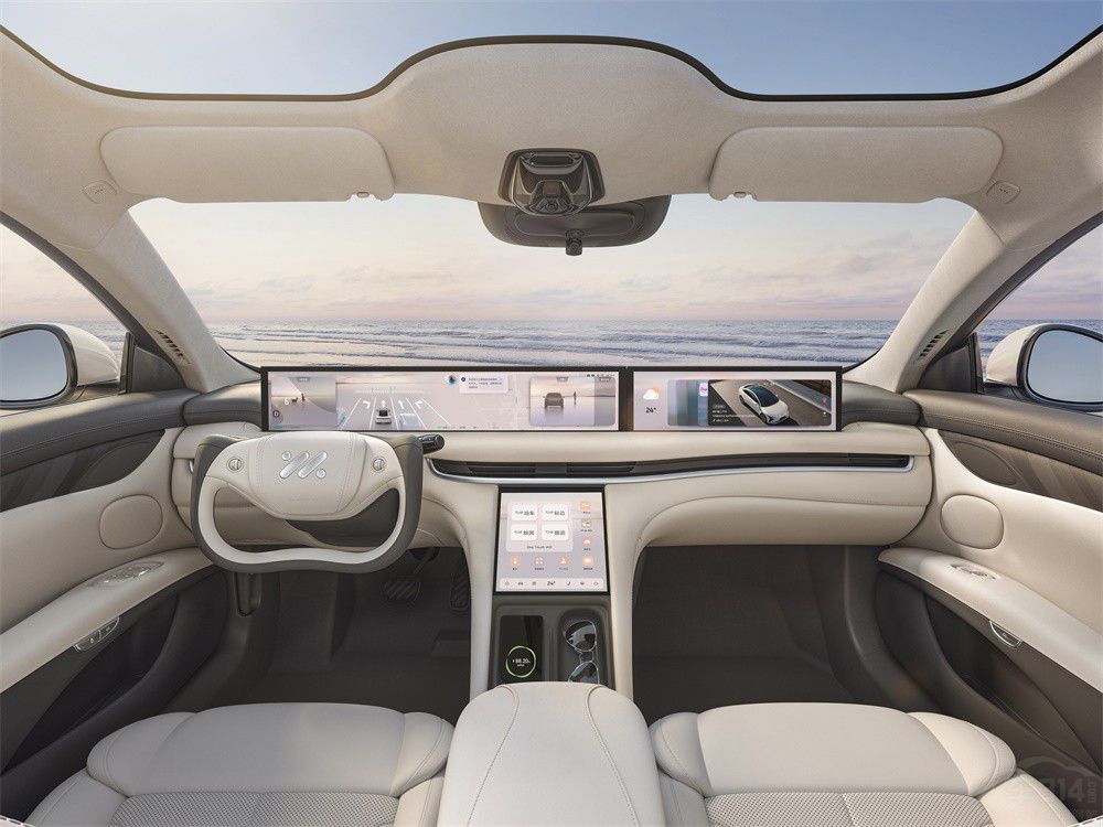 中期改款之間的對決!極氪001對比智己L7 中期改款之間的對決!極氪001對比智己L7