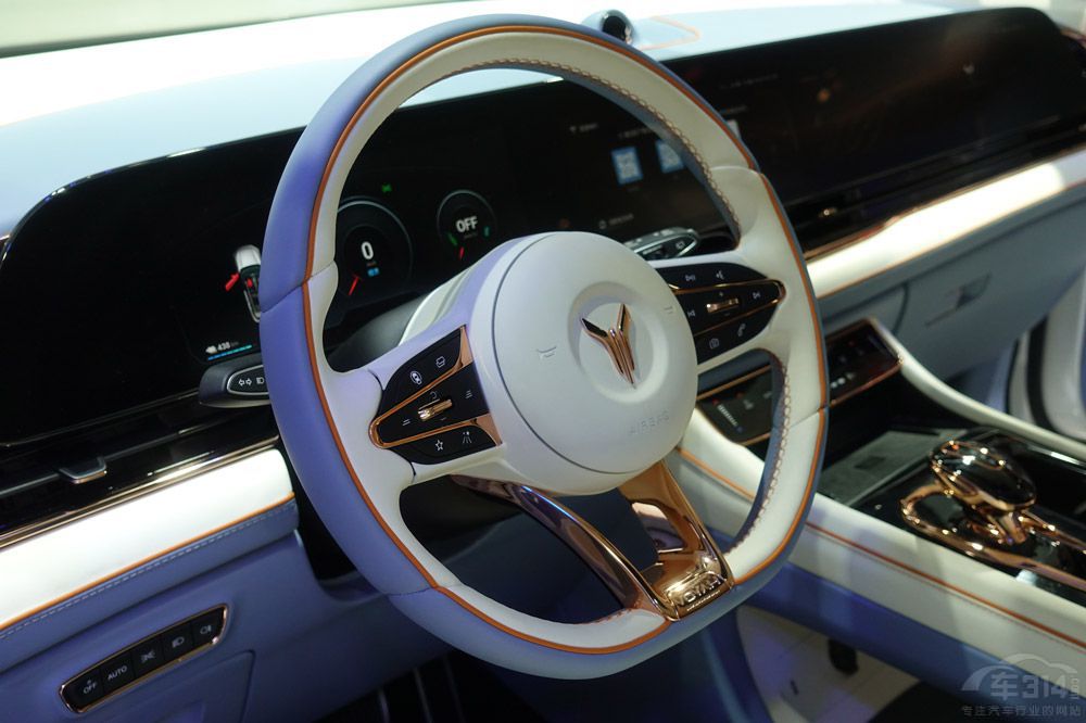 ֵ���ڴ����ذ�܇�P�c ̹��500����Ψһ