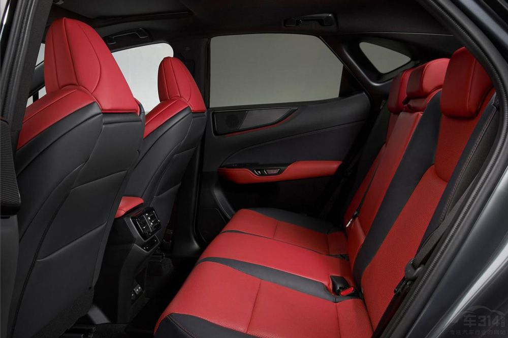 �������ASUV��y�� �l�ܫ@�ø�����A��