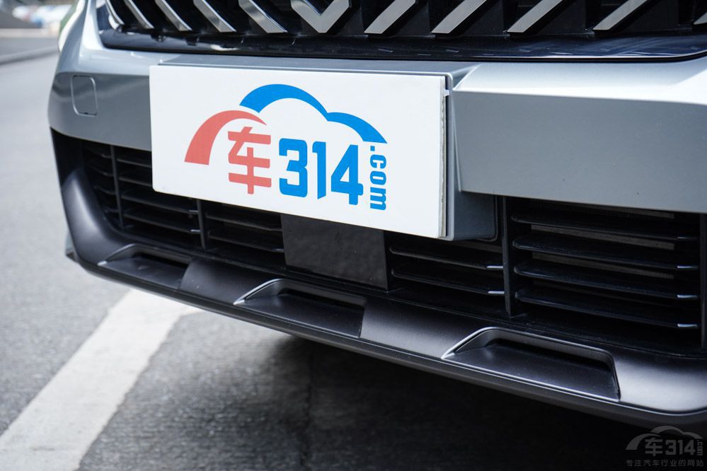 ��Ⱥ�܇���] 2021���@����SUV�����e�^