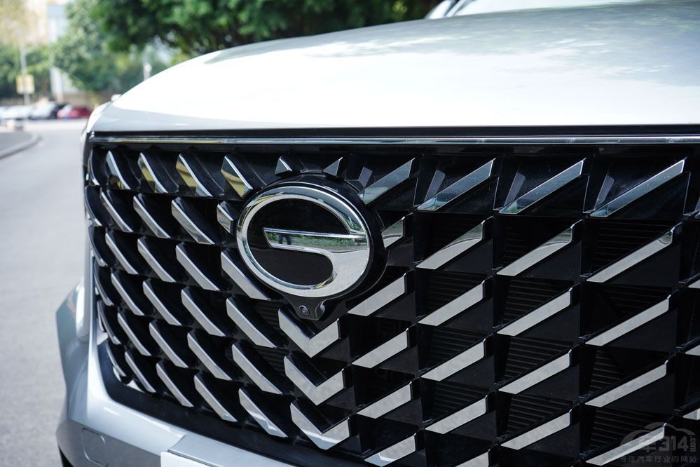 ��Ⱥ�܇���] 2021���@����SUV�����e�^