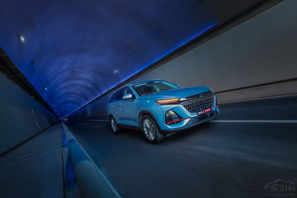 ��Ȍ�(du��)��10�f(w��n)��������Ʒ��SUV�x����(zh��n)�](m��i)�e(cu��)