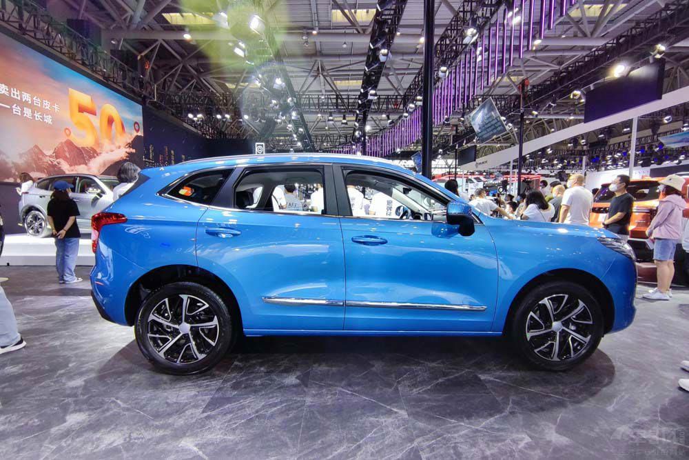 ��Ȍ�(du��)��10�f(w��n)��������Ʒ��SUV�x����(zh��n)�](m��i)�e(cu��)