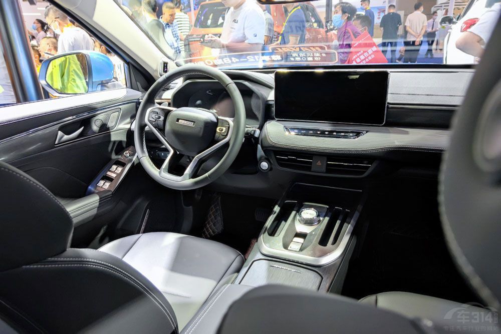 ��Ȍ�(du��)��10�f(w��n)��������Ʒ��SUV�x����(zh��n)�](m��i)�e(cu��)