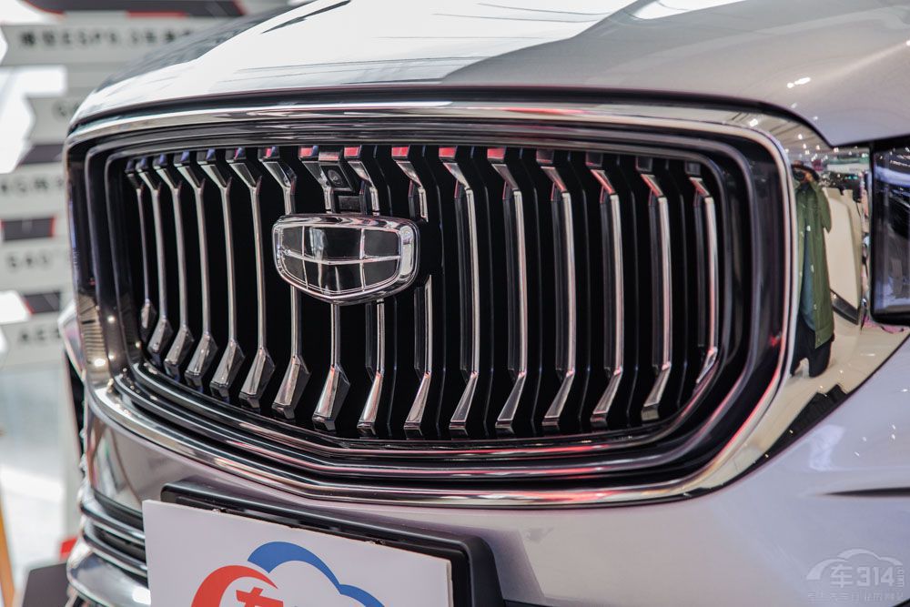 15-20�f����SUV���]�l �@����܇�����e�^