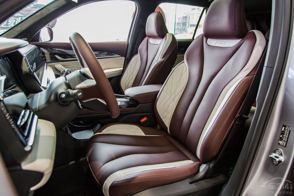 15-20�f����SUV���]�l �@����܇�����e�^