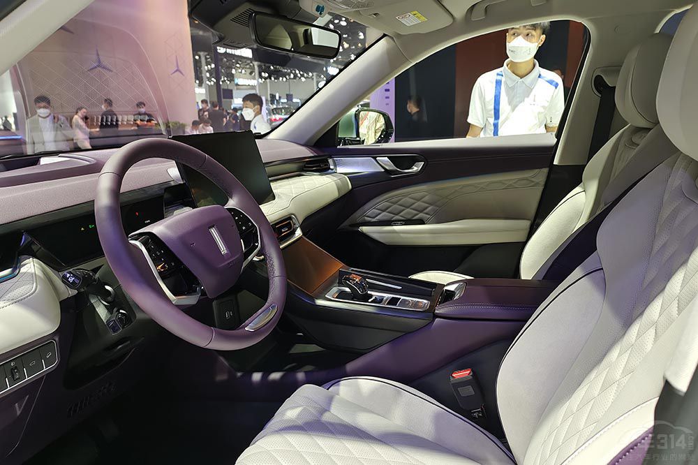 15-20�f����SUV���]�l �@����܇�����e�^