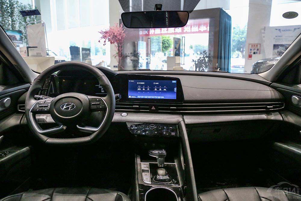 ���m��ӭ��С�Ŀ܎�����ݵ����²�����