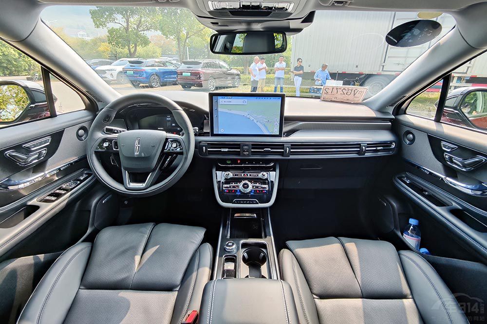 開這幾款車回老家 門檻都能被“村花”踩平 開這幾款車回老家 門檻都能被“村花”踩平