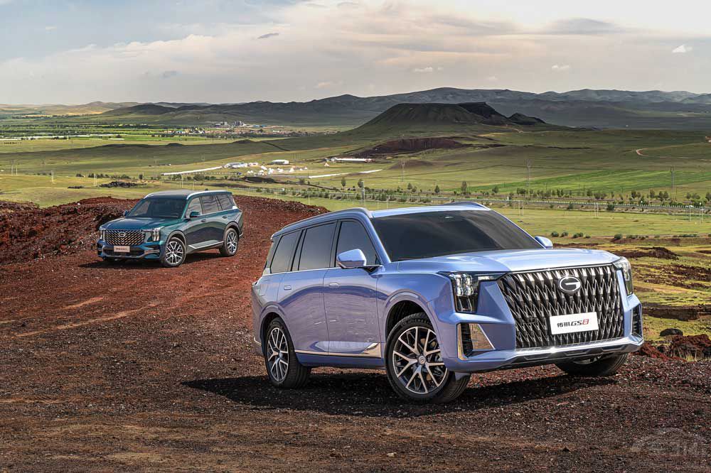 自主高品質(zhì)SUV比拼 選星途攬?jiān)逻是GS8 自主高品質(zhì)SUV比拼 選星途攬?jiān)逻是GS8