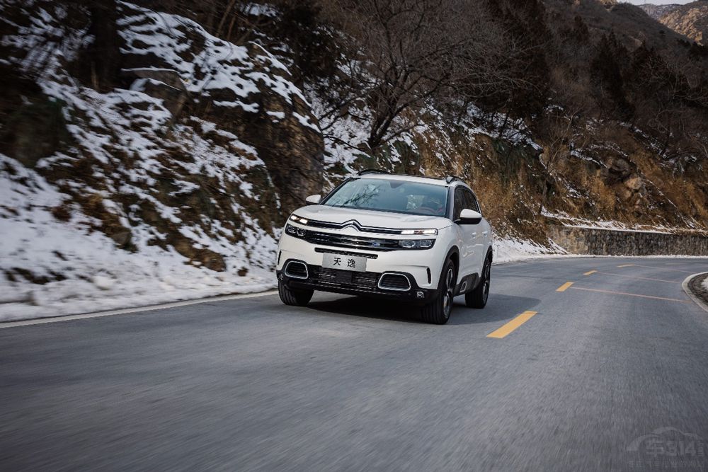 ѩ�F��?zh��)��ݡ�ѩ��ģʽ����׌���m�м���ѭ