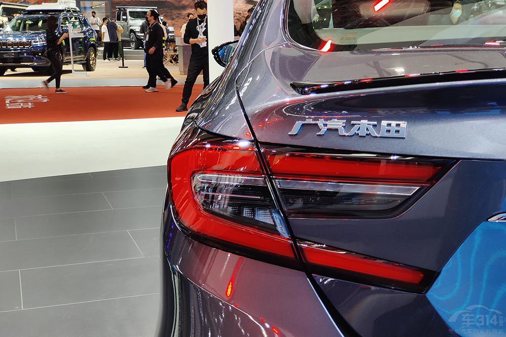 20�fֻ���x���w�̈́P�������ȁ��ϝh����