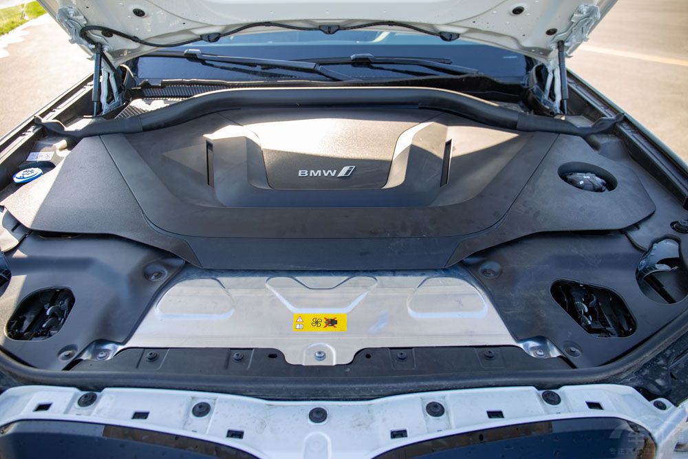 ���ͼ��SUV ε��ES6�c���RiX3ԓ�x�l��