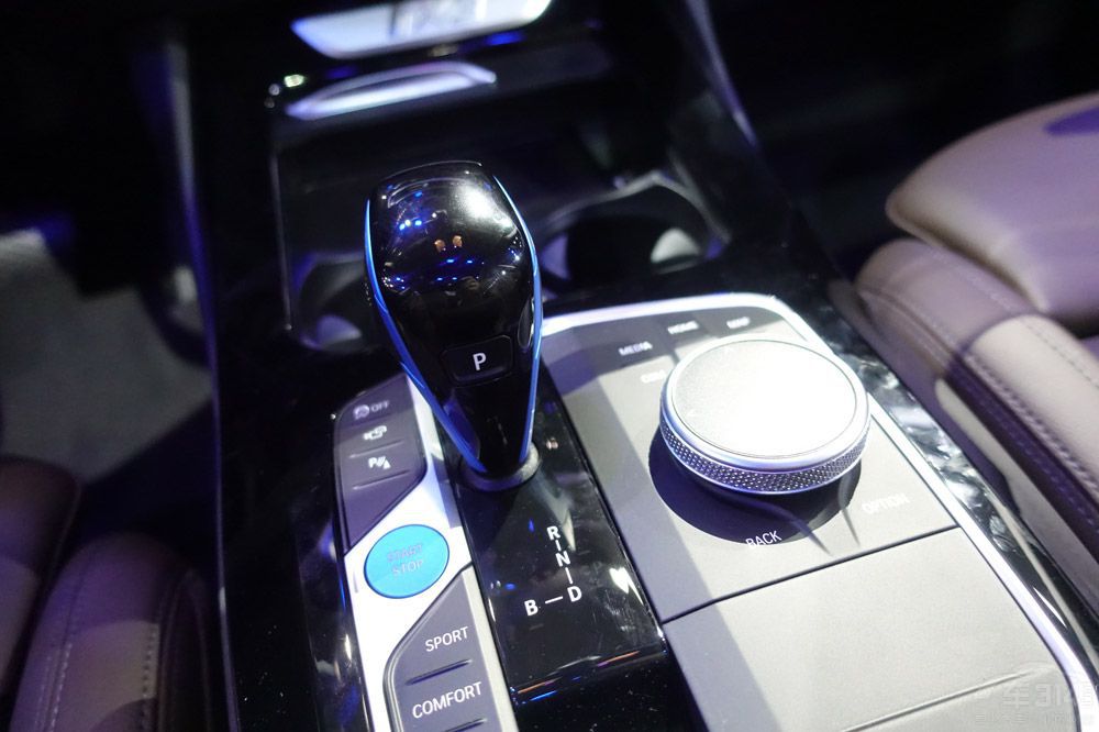 ���ͼ��SUV ε��ES6�c���RiX3ԓ�x�l��