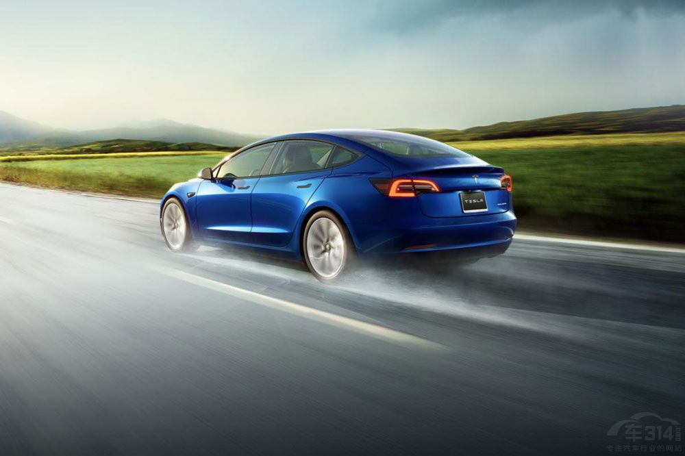 Model 3��(du��)�Ȱ�����S��С�iP7�������l��