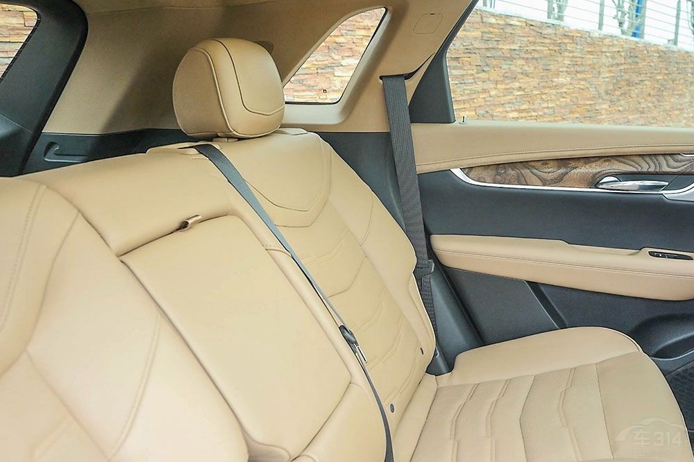 �P������XT5���֠���XC60�l���и�����