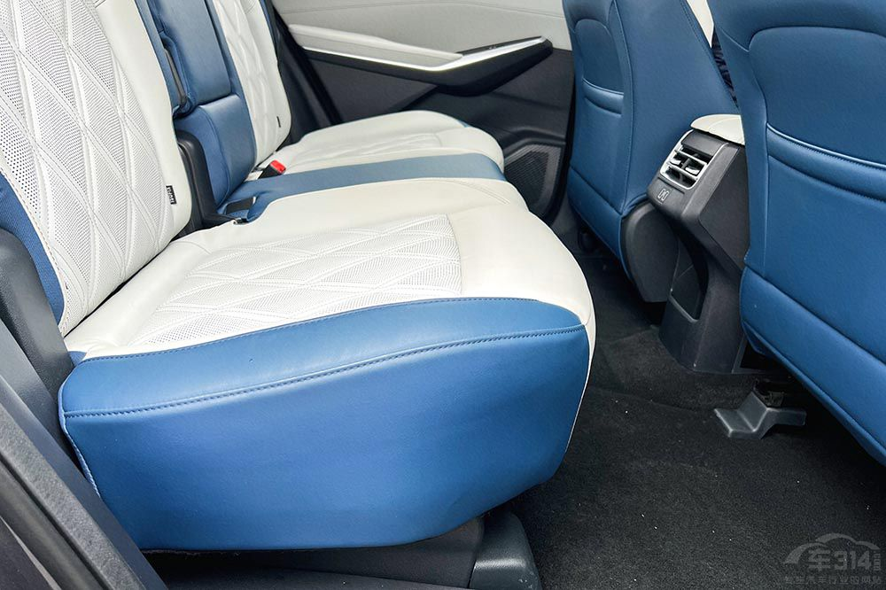 �ڶ���CS75 PLUS���� ����H6��(du��)�ց�(l��i)�ˣ�