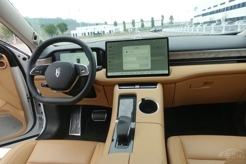 Ħ��DHT PHEV�͆���M5������ϲ�g�l��