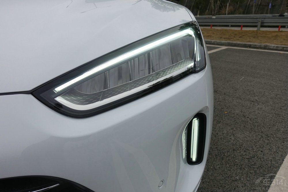 Ħ��DHT PHEV�͆���M5������ϲ�g�l��