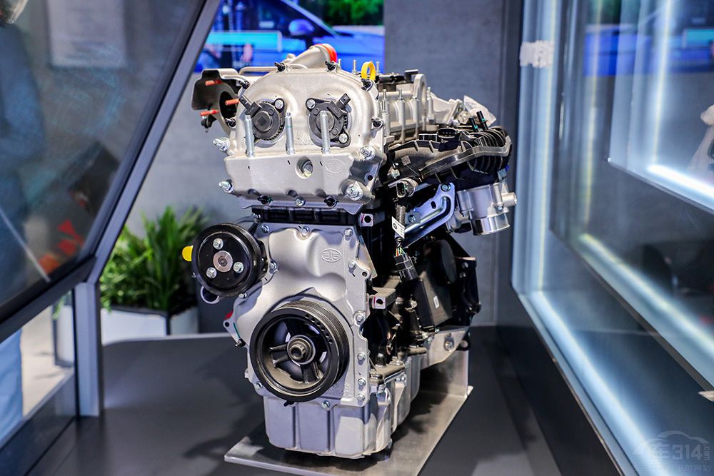 ȫ�µ��������vB70�@C-NCAP���ǰ�ȫ܇