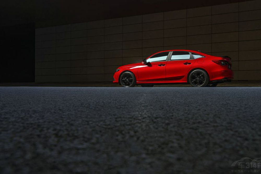 �o�����I��ô�x UNI-V��Ȼ�����ϵ�x��