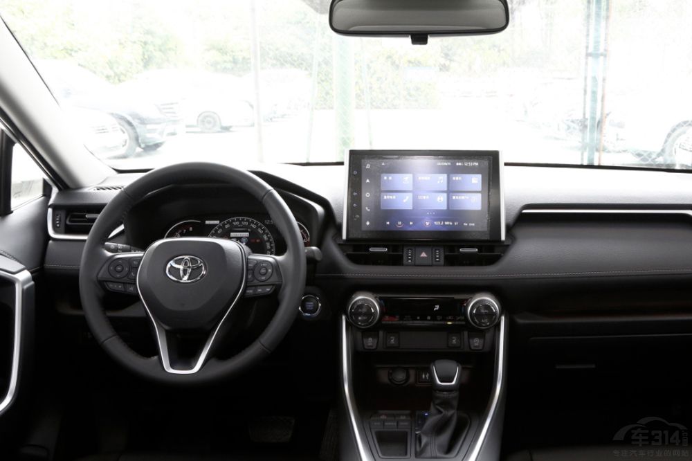 ���N���YSUV���� ;�^L���뉺��ϵ܇����