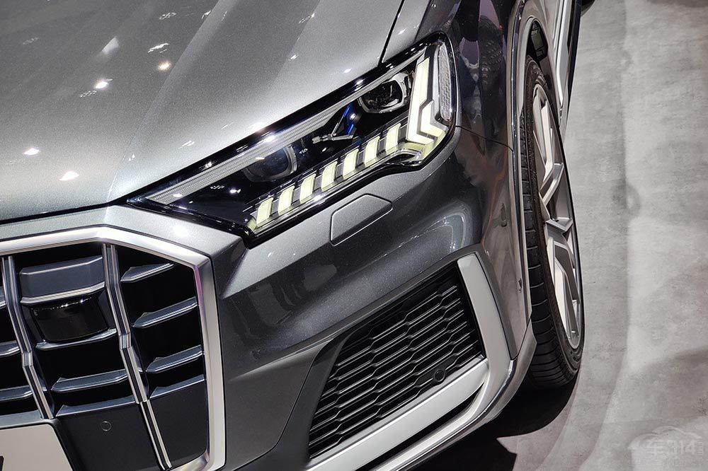 寶馬X5國產(chǎn)化 對比奧迪Q7誰更值得擁有 寶馬X5國產(chǎn)化 對比奧迪Q7誰更值得擁有