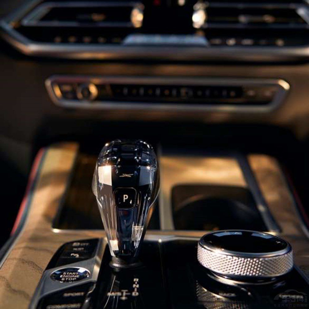 寶馬X5國產(chǎn)化 對比奧迪Q7誰更值得擁有 寶馬X5國產(chǎn)化 對比奧迪Q7誰更值得擁有