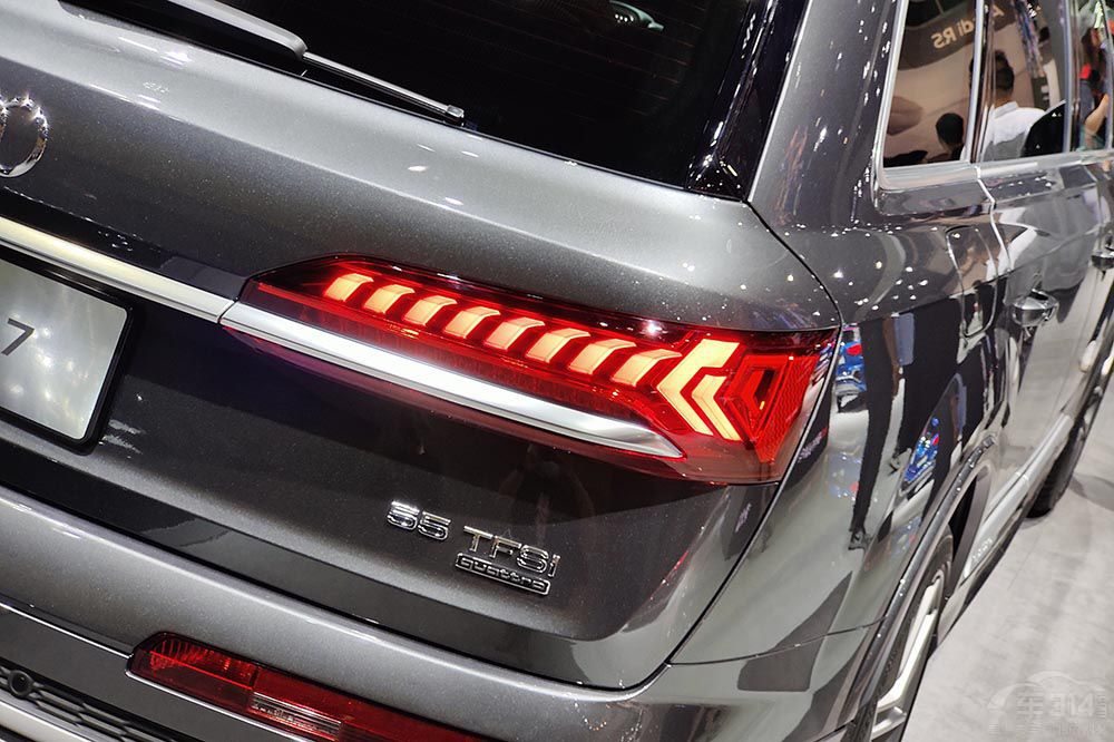 寶馬X5國產(chǎn)化 對比奧迪Q7誰更值得擁有 寶馬X5國產(chǎn)化 對比奧迪Q7誰更值得擁有