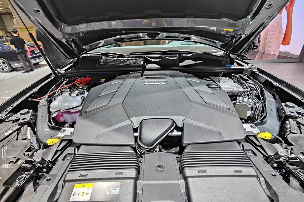 寶馬X5國產(chǎn)化 對比奧迪Q7誰更值得擁有 寶馬X5國產(chǎn)化 對比奧迪Q7誰更值得擁有