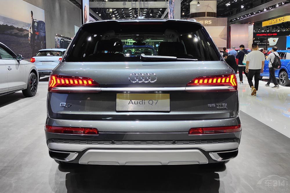 寶馬X5國產(chǎn)化 對比奧迪Q7誰更值得擁有 寶馬X5國產(chǎn)化 對比奧迪Q7誰更值得擁有