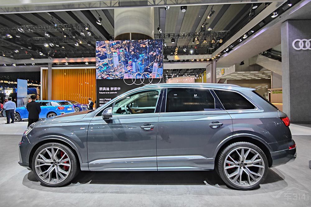 寶馬X5國產(chǎn)化 對比奧迪Q7誰更值得擁有 寶馬X5國產(chǎn)化 對比奧迪Q7誰更值得擁有