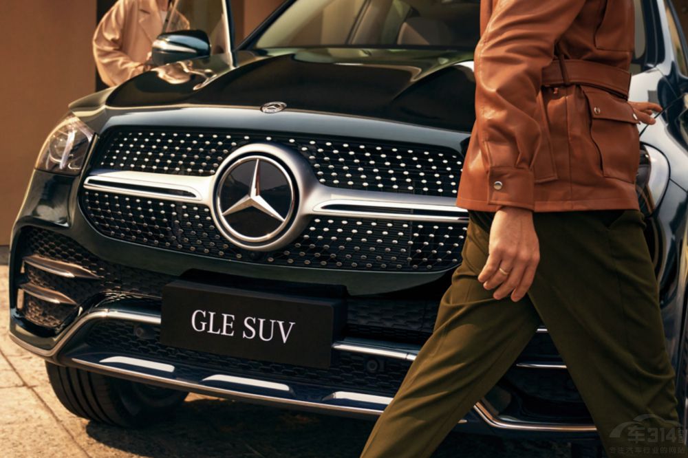 賣不過(guò)進(jìn)口 奔馳GLE能贏國(guó)產(chǎn)版寶馬X5嗎 賣不過(guò)進(jìn)口 奔馳GLE能贏國(guó)產(chǎn)版寶馬X5嗎
