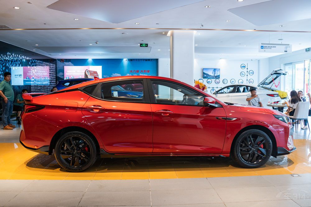 �P�c���˚���������I���L��UNI-V�I(l��ng)㕣�