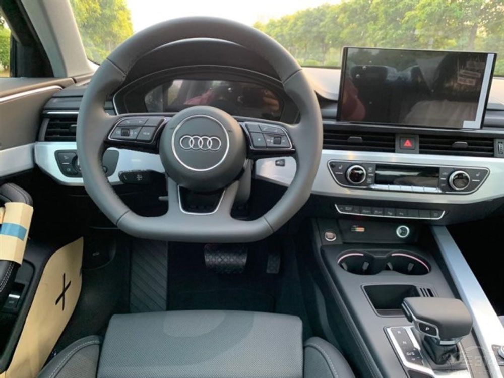 對(duì)比奧迪A4L 全新蒙迪歐其實(shí)更值得選擇 對(duì)比奧迪A4L 全新蒙迪歐其實(shí)更值得選擇