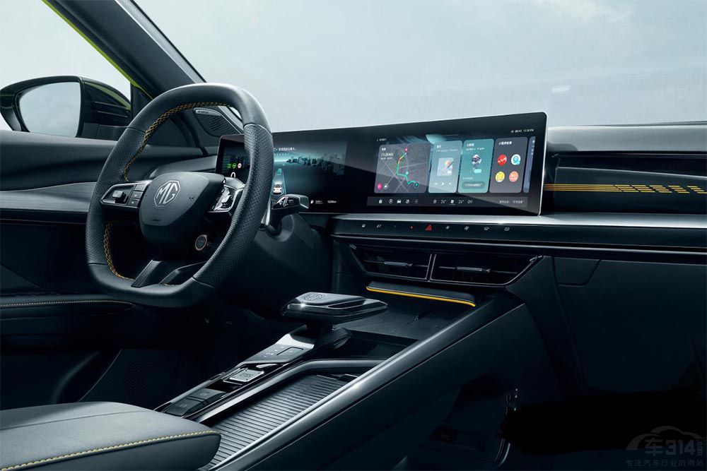 MG5��Ы�����L(zh��ng)��UNI-V �����l(shu��)�ķ۽z��