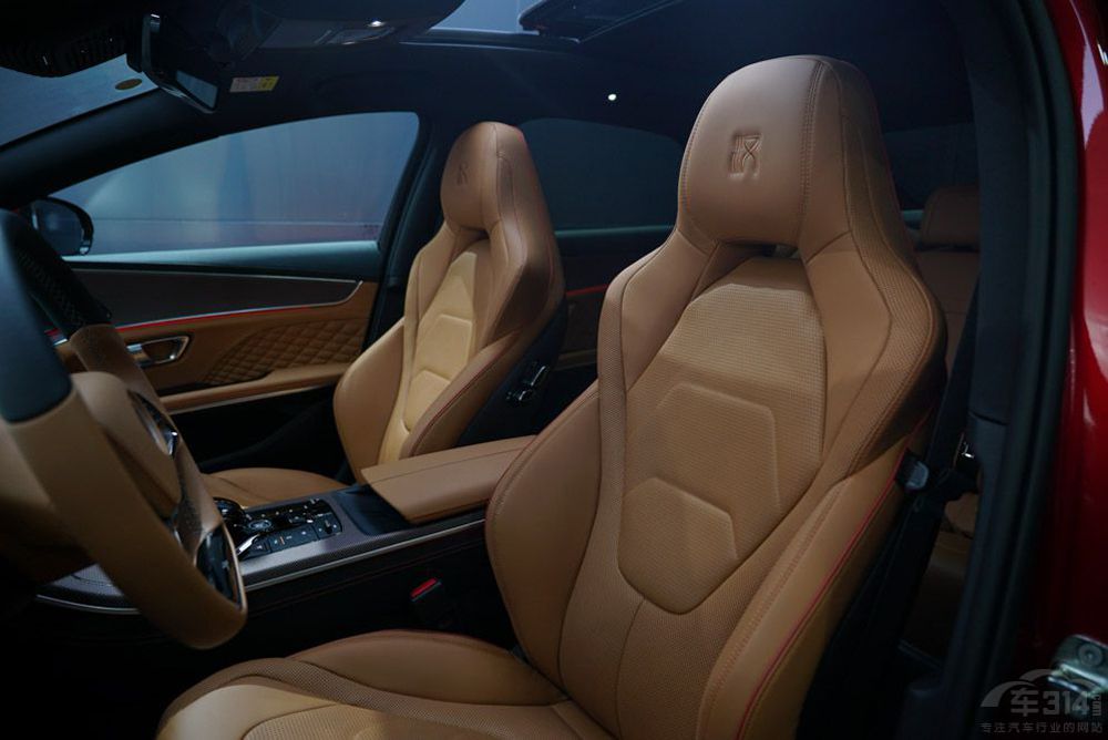 ���܇��Խ��Խ���P(gu��n)ע