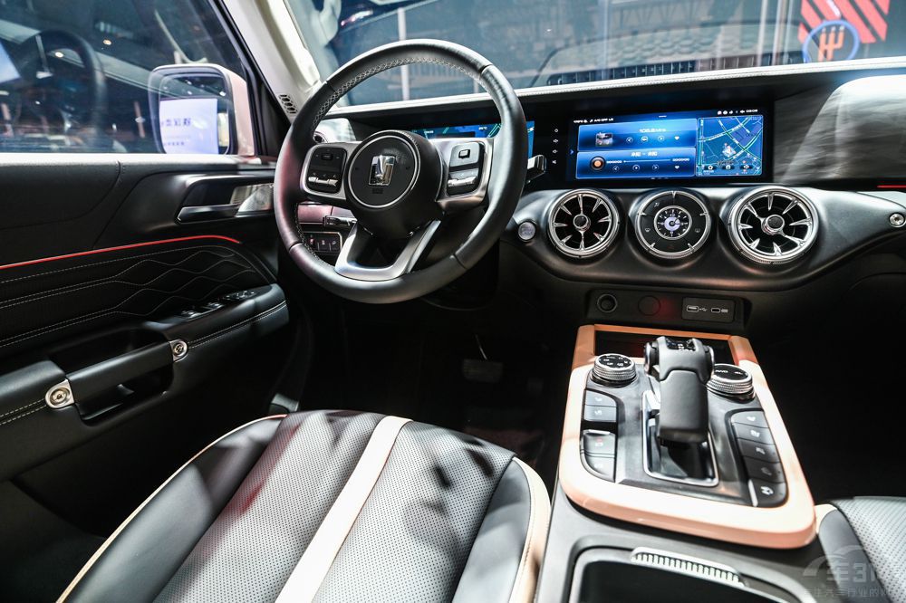 ���p�����x̹��300߀�ǵȽ�;Ӳ��SUV��