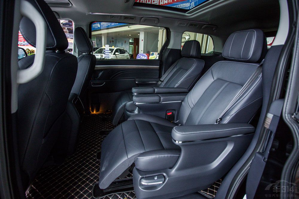 �N���ӽ� ����M8���Ȅe��GL8�Ѓ�(y��u)�݆᣿