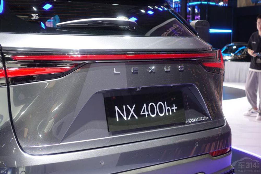 ����ɂ�(g��)�O�˵���ʮ�f(w��n)��(j��)�e���ASUV �x�l(shu��)