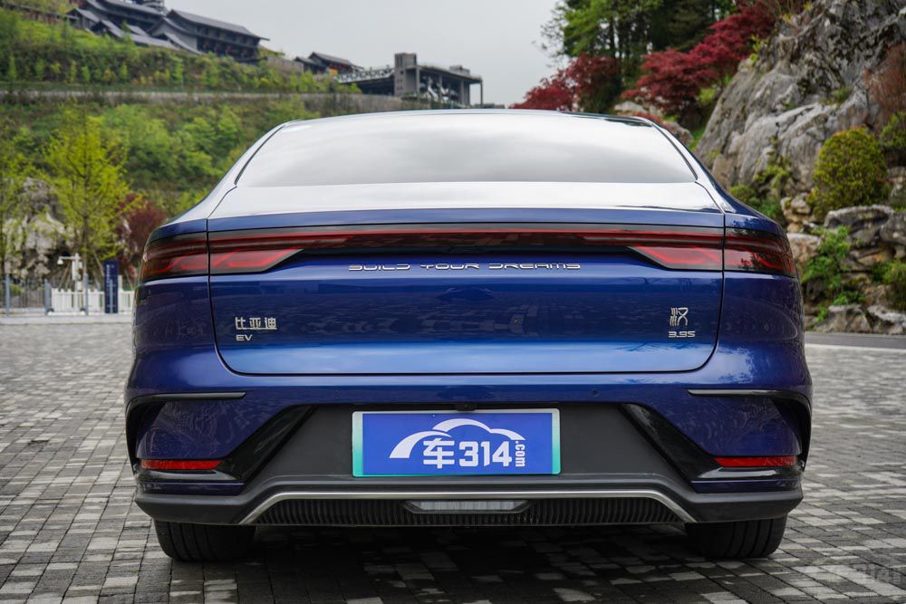 �O��������S���ȱȁ��ϝhEV�����x���l