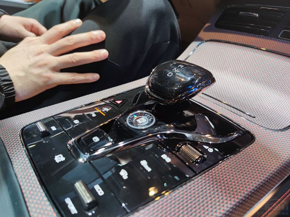 UNI-K iDD���ȱȁ�����DM-i����J���l��